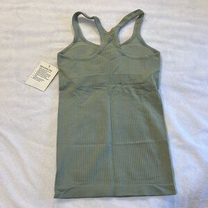 Lululemon ebb to street tank